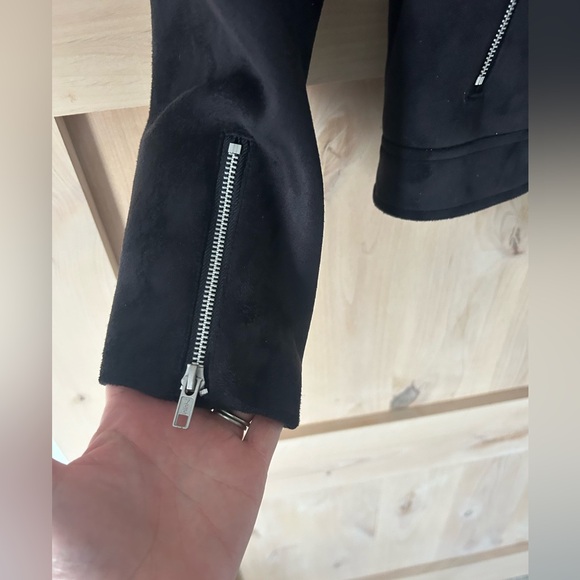 ASOS Men's Black Faux Suede Moto Dark Indie Rocker BikerJacket, Medium. EUC. - Picture 3 of 4